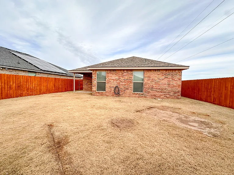 10424 Waverly Ave — Photo 3