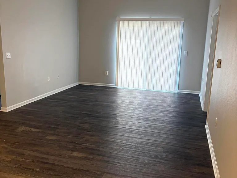 6099 Maggies Cir #101 — Photo 10