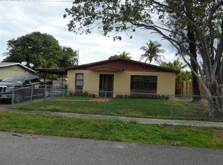2350 NW 1st St, Boynton Beach, FL 33435