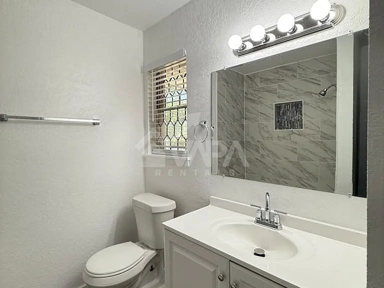 217 Avenue E St — Photo 17