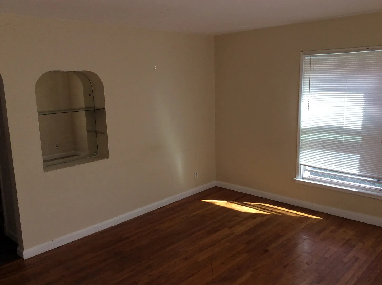 2636.5 Capitol Avenue — Photo 2