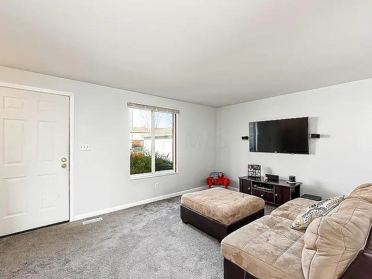 1453 Stonewell Ct — Photo 3