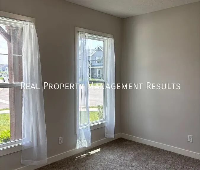 4814 Alaina Dr — Photo 7