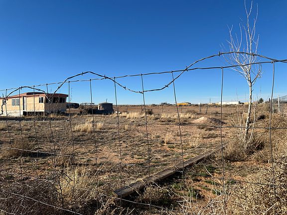 5th image of 50 Ogaz Rd