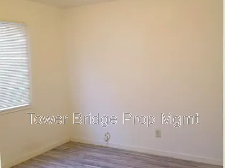 2701 San Fernando Way #2 — Photo 8