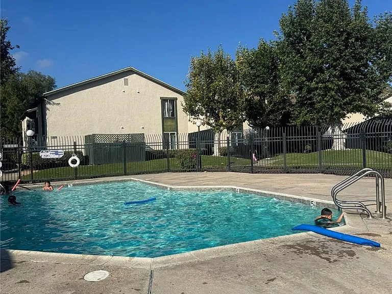 23276 Orange Ave #4 — Photo 25
