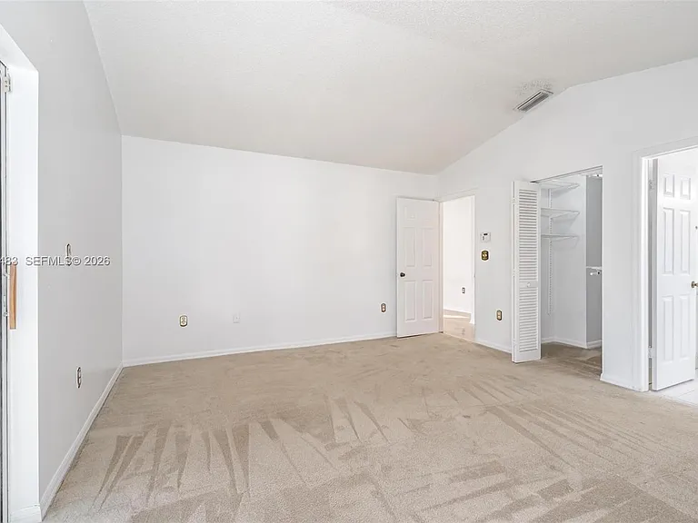 4671 SW 154th Pl — Photo 20