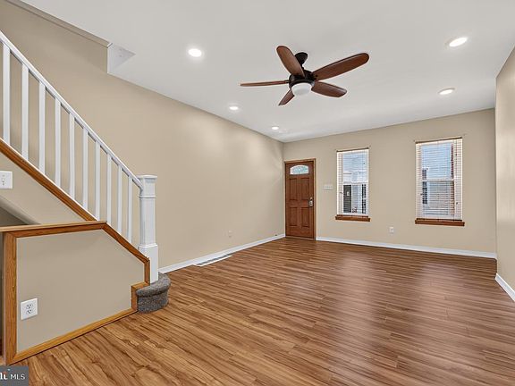 2nd image of 2317 S Hicks St