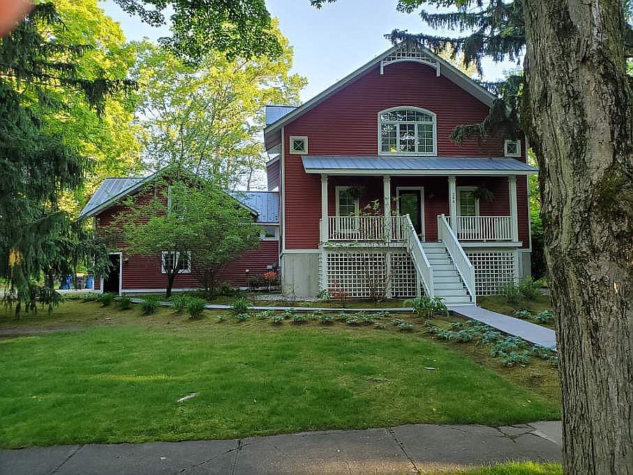 1st image of 244 Webster Ave