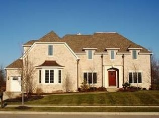 9316 Naples Ln, Dublin, OH 43016