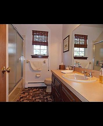 2nd image of 130 Crotona Ave #1