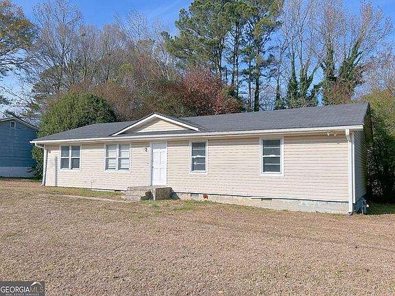 3rd image of 523 Vineyard Rd