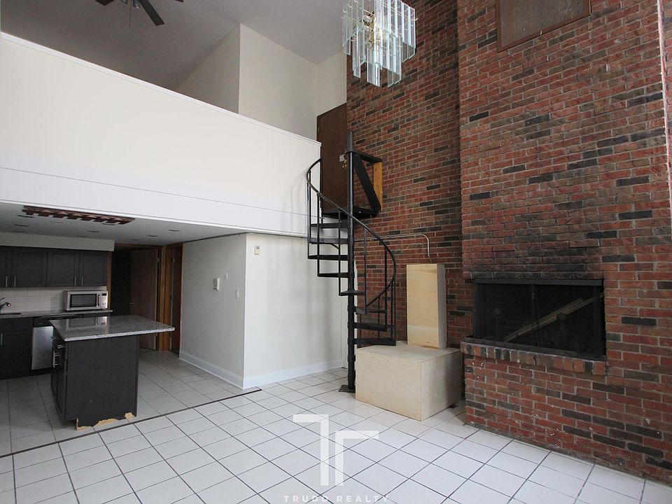 1st image of 873 W Lill Ave APT B01
