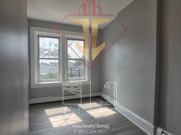695 Kennedy Blvd #C — Photo 24
