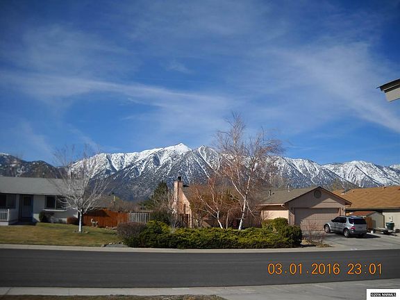 3rd image of 1384 Patricia Dr
