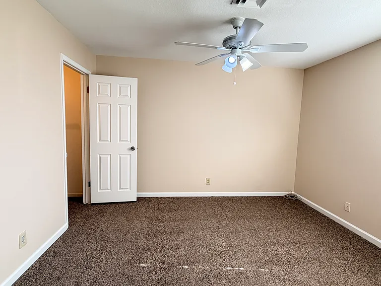 3267 Dawnflower St #3 — Photo 27