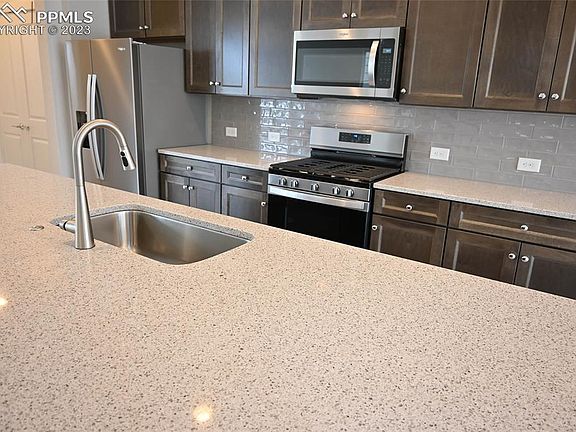 5th image of 6703 Lily Mountain Ln