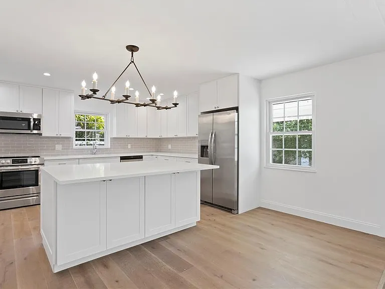 4704 W Brookwood Dr — Photo 20