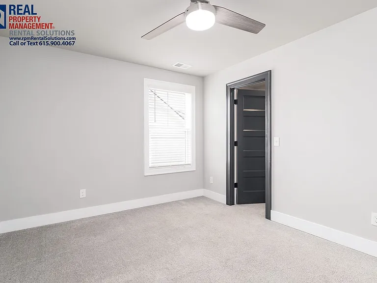 3527 Pershing Dr — Photo 24