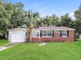 8258 Lexington Dr, Jacksonville, FL 32208