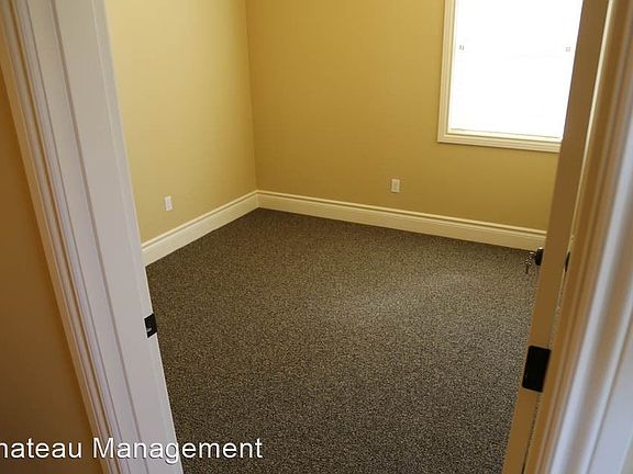 5th image of 2141 NW Janssen St APT 104
