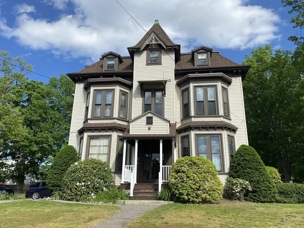 36 Pond St, South Weymouth, MA 02190