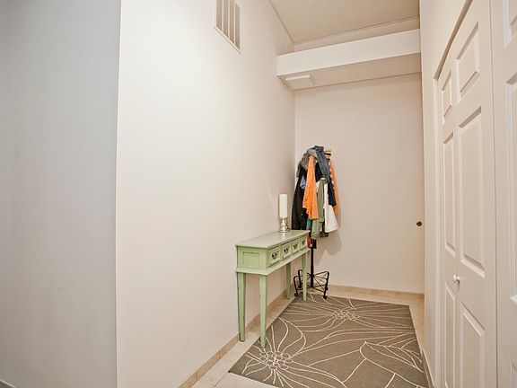 4th image of 4368 Cresson St APT 209