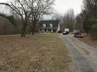 702 Bud Armour Rd, Gates, TN 38037