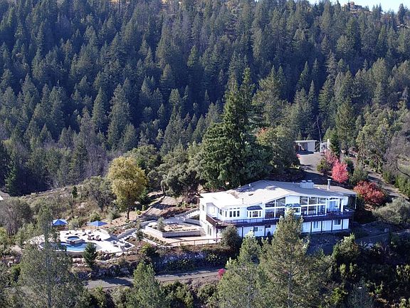 2nd image of 1755 Diamond Mountain Road