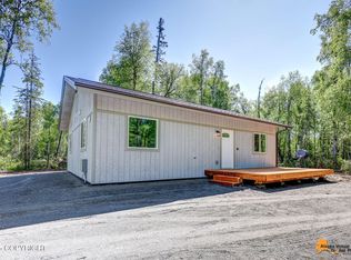 14926 E Golden Cap Cir, Talkeetna, AK 99676