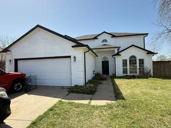 4531 Jason Dr, Grand Prairie, TX 75052