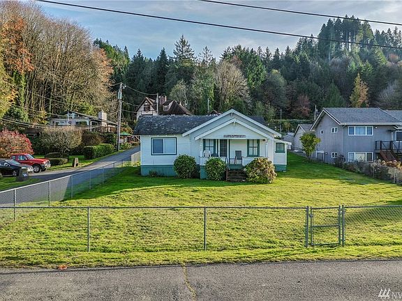 5th image of 668 Wyatt Ln W