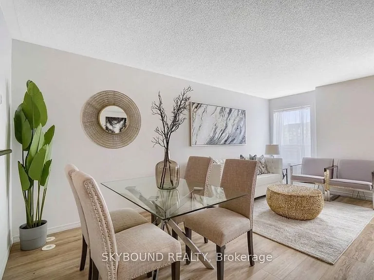 35 Sunrise Dr — Photo 2