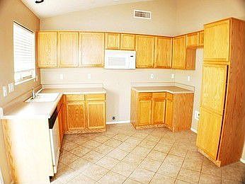 4th image of 30829 N Maple Chase Dr