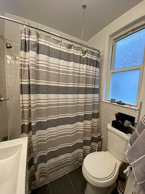 Rented by R New York | media 14