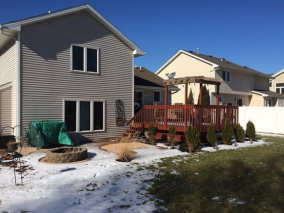 5th image of 5717 NW 92nd Ct