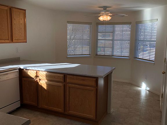 Large eat in kitchen