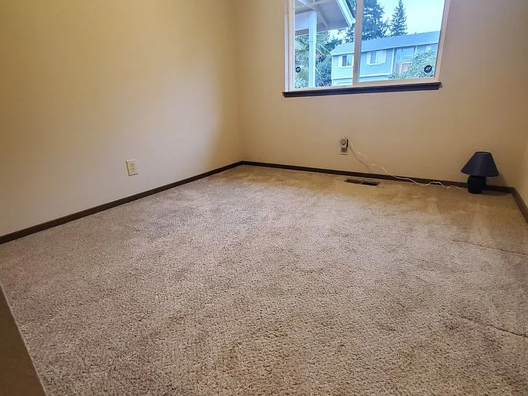 4214 SE 1st Pl — Photo 9