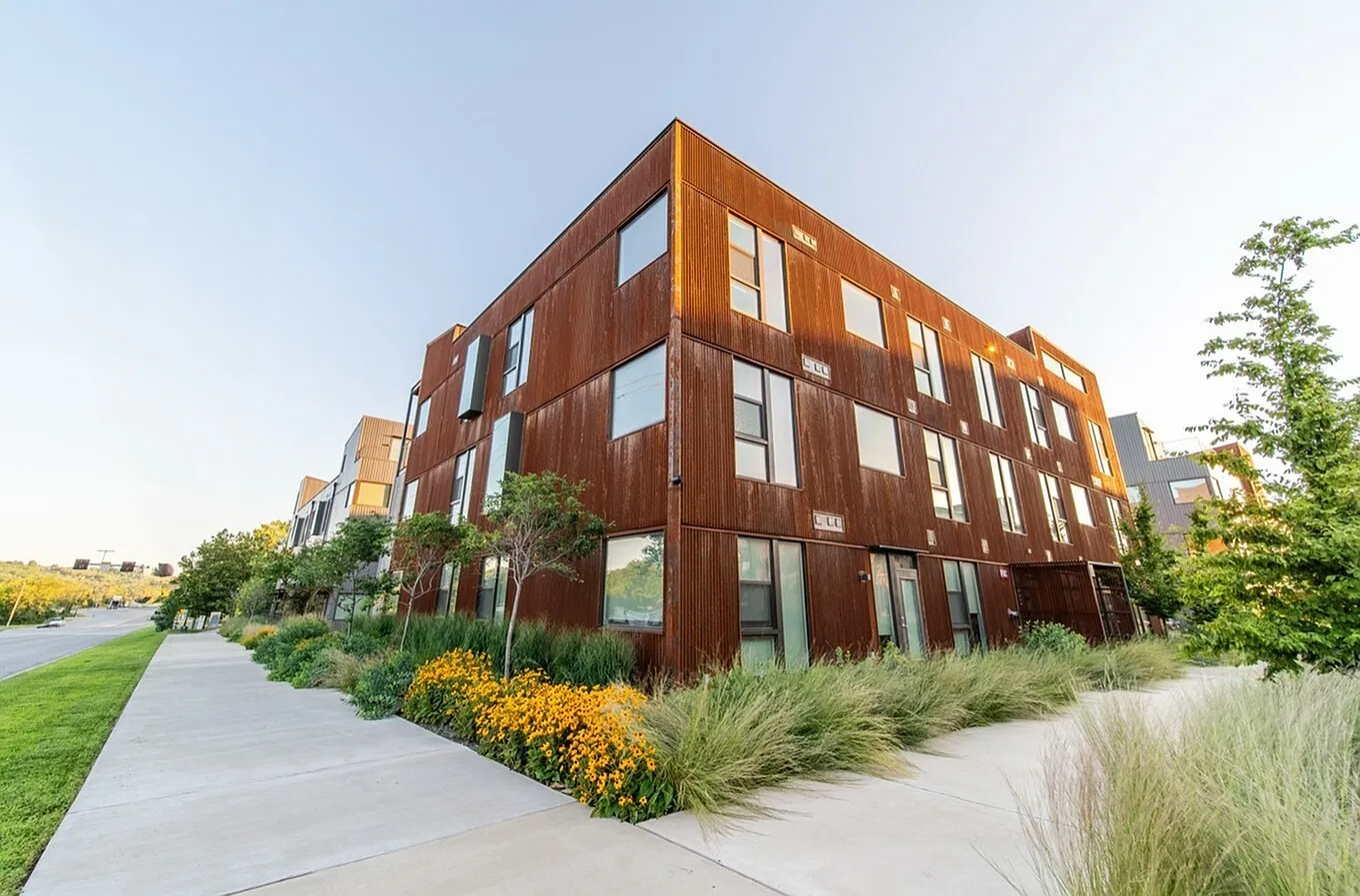 South Yard Lofts — Photo 2