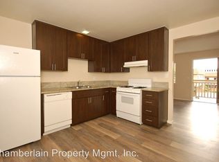 1060 Chinquapin Ave APT 2, Carlsbad, CA 92008