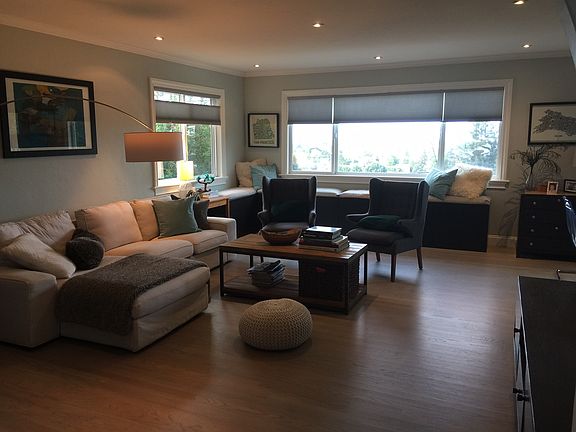5th image of 4240 Harbor View Ave