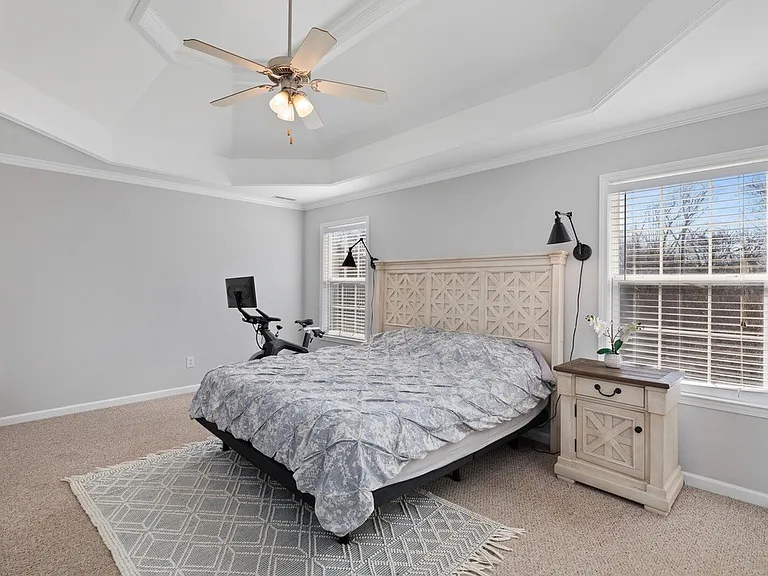 1026 Watauga Ct — Photo 12