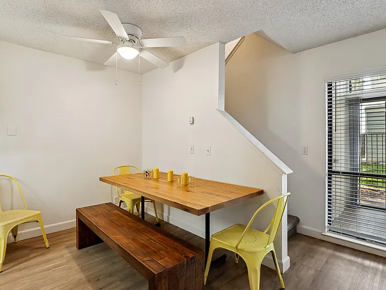 Le Tournesol Apartments — Photo 8