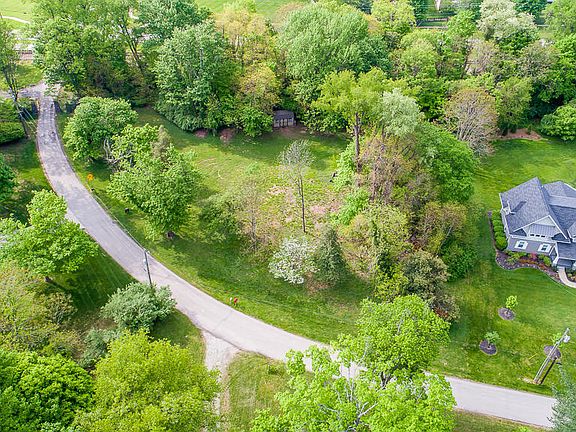 3rd image of 4109 Altawood Ct