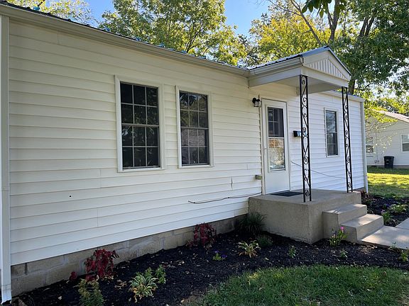 3rd image of 235 Elkhorn Dr