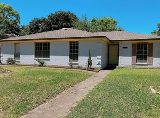 9402 Claridge Dr, Houston, TX 77031