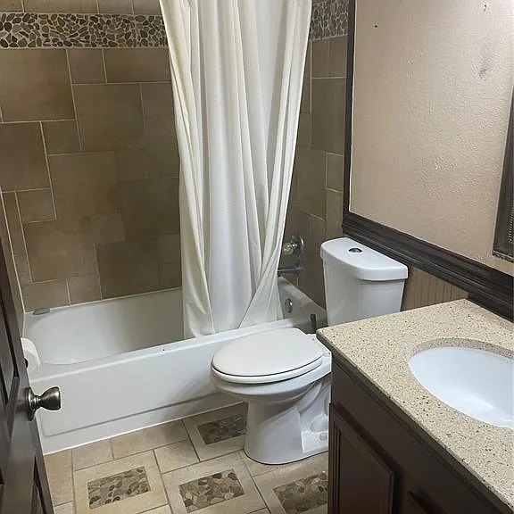 9828 Bubbling Brook Ct — Photo 15