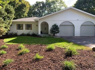 720 Nordic Ct, Batavia, IL