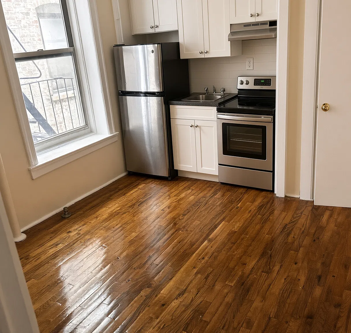 2 W 120th St — Photo 1