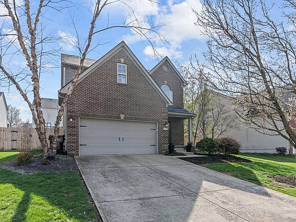 3rd image of 221 Timothy Dr